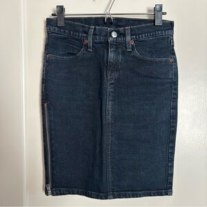 Vintage Levi’s Faded Black Denim Pencil Skirt with Side Zipper. Size 28.